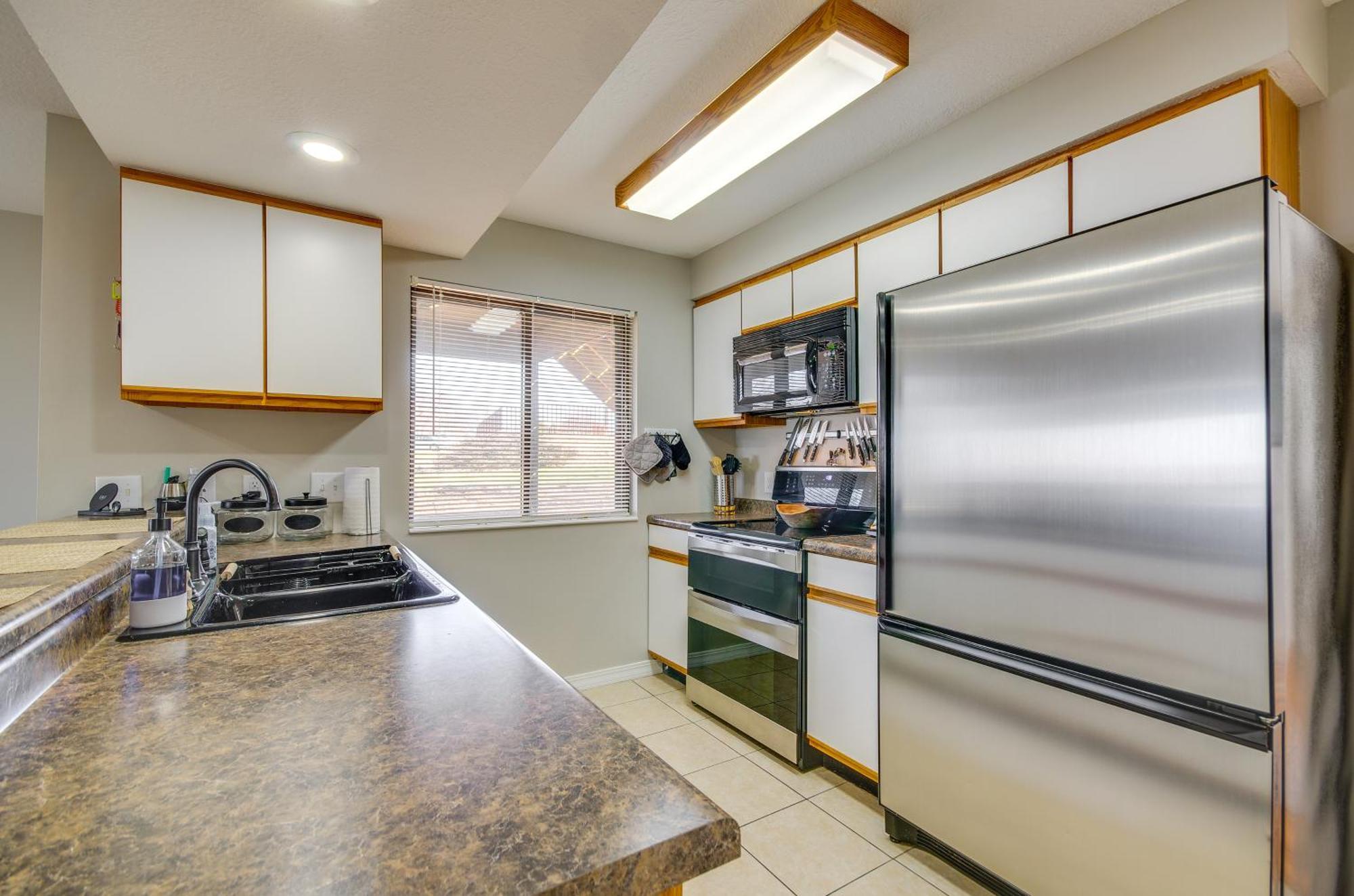 Ozarks Vacation Rental Condo With Lake View! Esterno foto